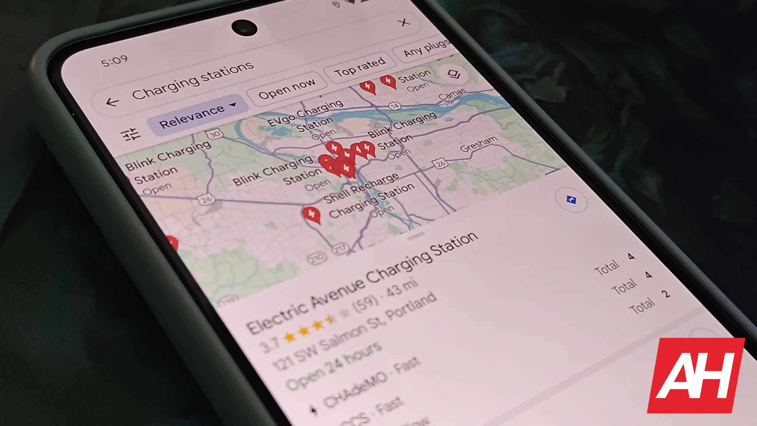 Google Maps gets a simplified bottom bar with a new 'You' tab