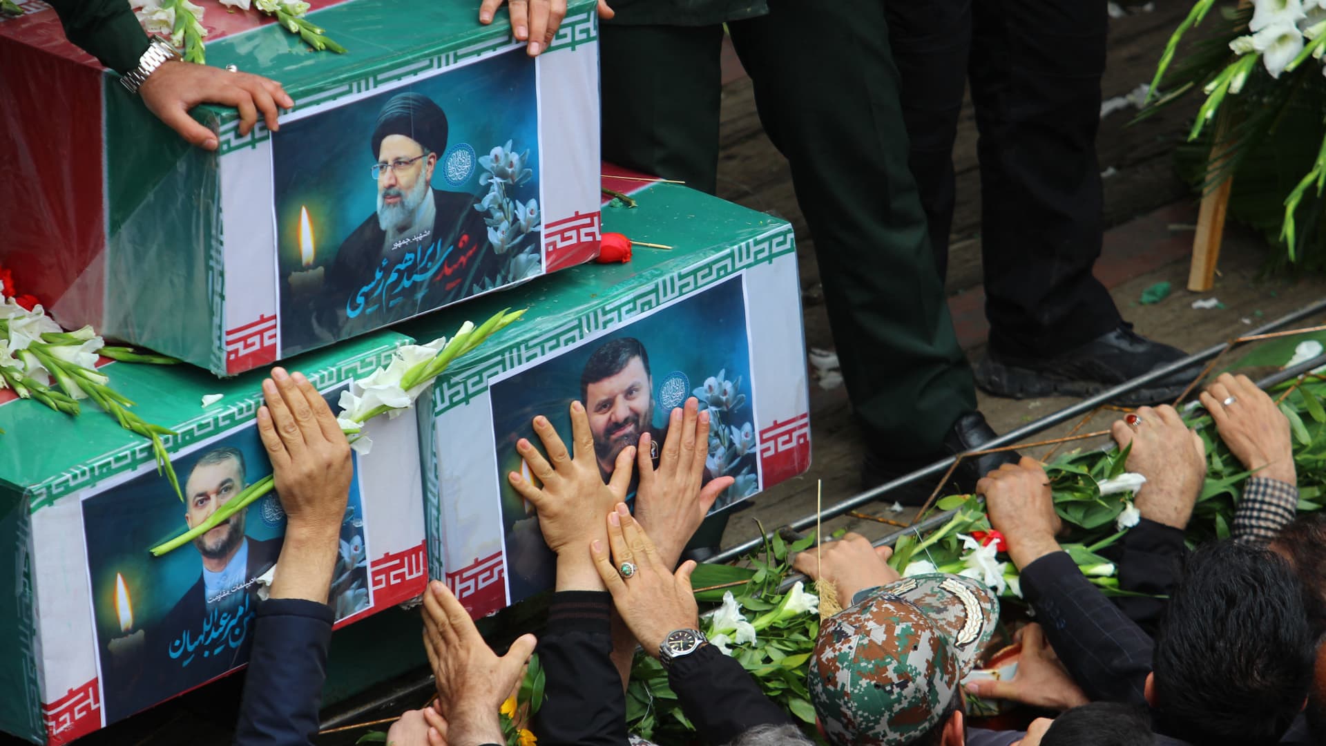 Iran begins days of funeral rites for Ebrahim Raisi after crash