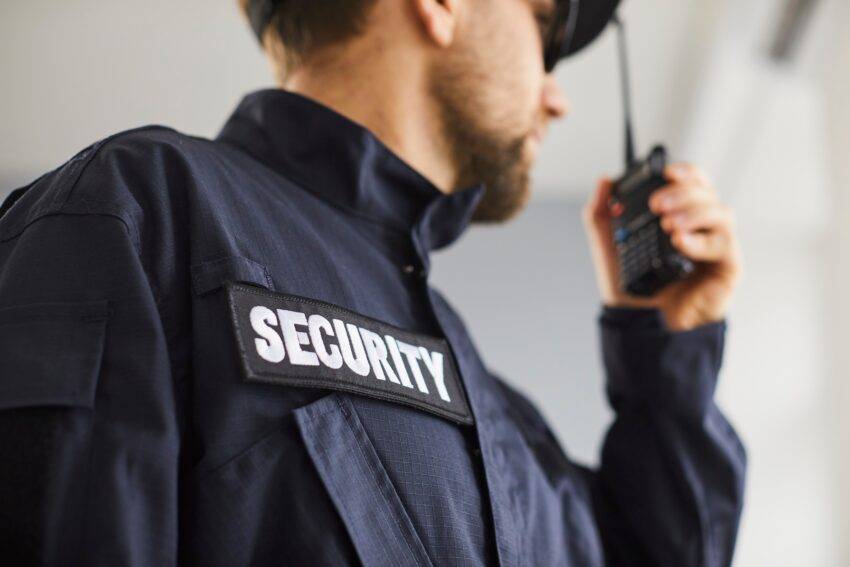 Understanding the role of security guards in crime prevention