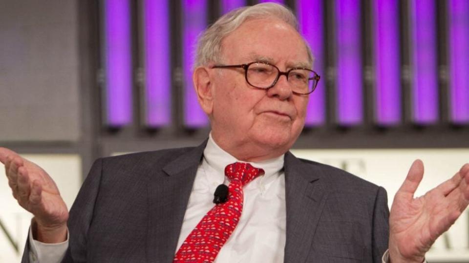 Warren Buffett “Guaranteed” He'd Get a 50% Annual Return With Just $1 Million, While Berkshire's Money Supply Soars to Over $189 Billion